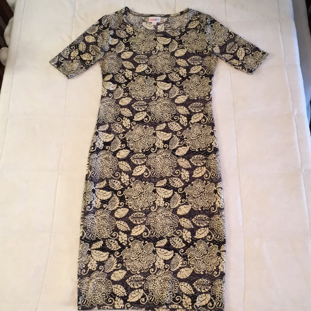 Flowers and leafs t-shirt summer dress bodycon XXS